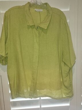 bryn Walker Lime Green Linen Top. Size LG